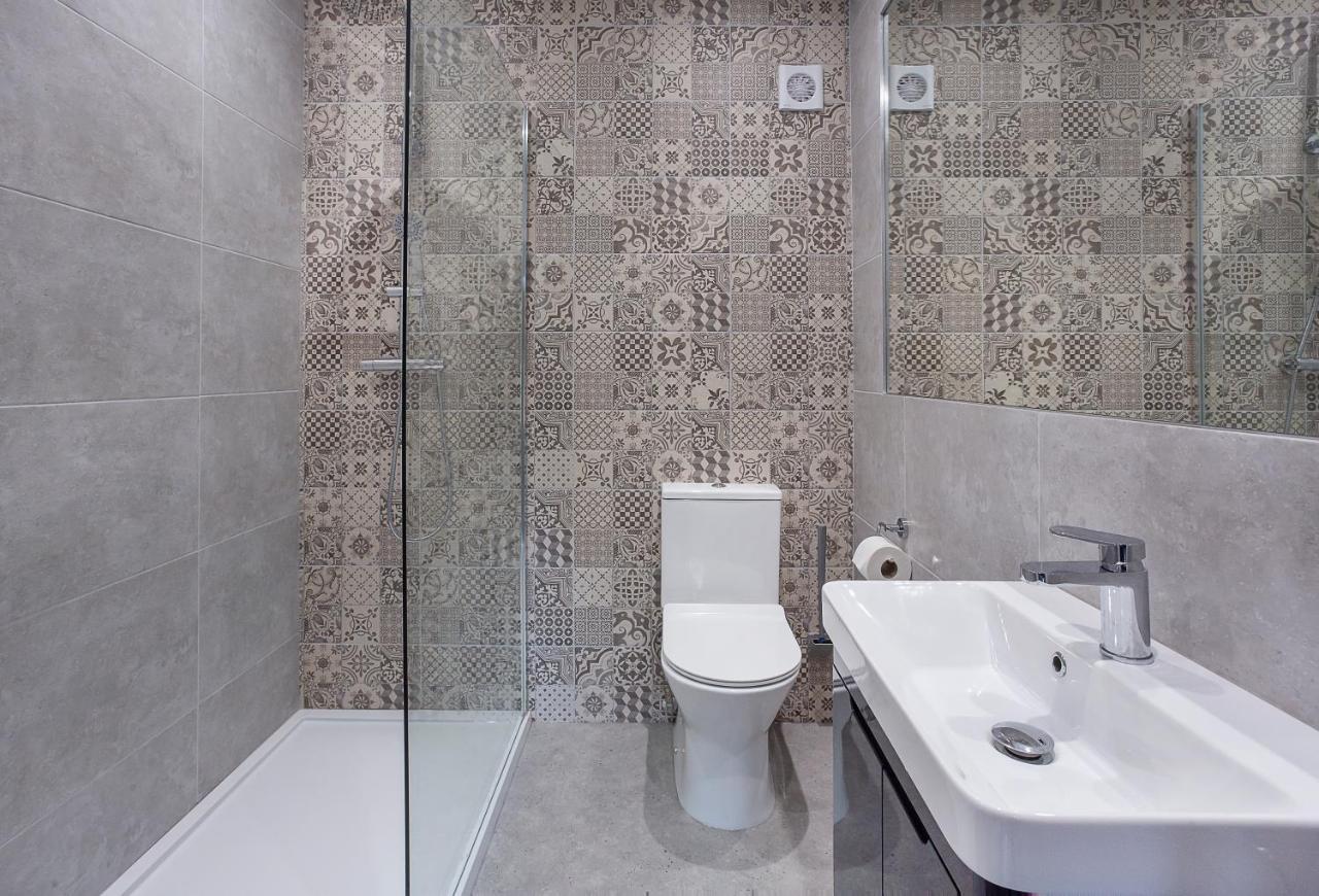 Appartement The Luxury Potting Shed With Free Parking! à York Extérieur photo