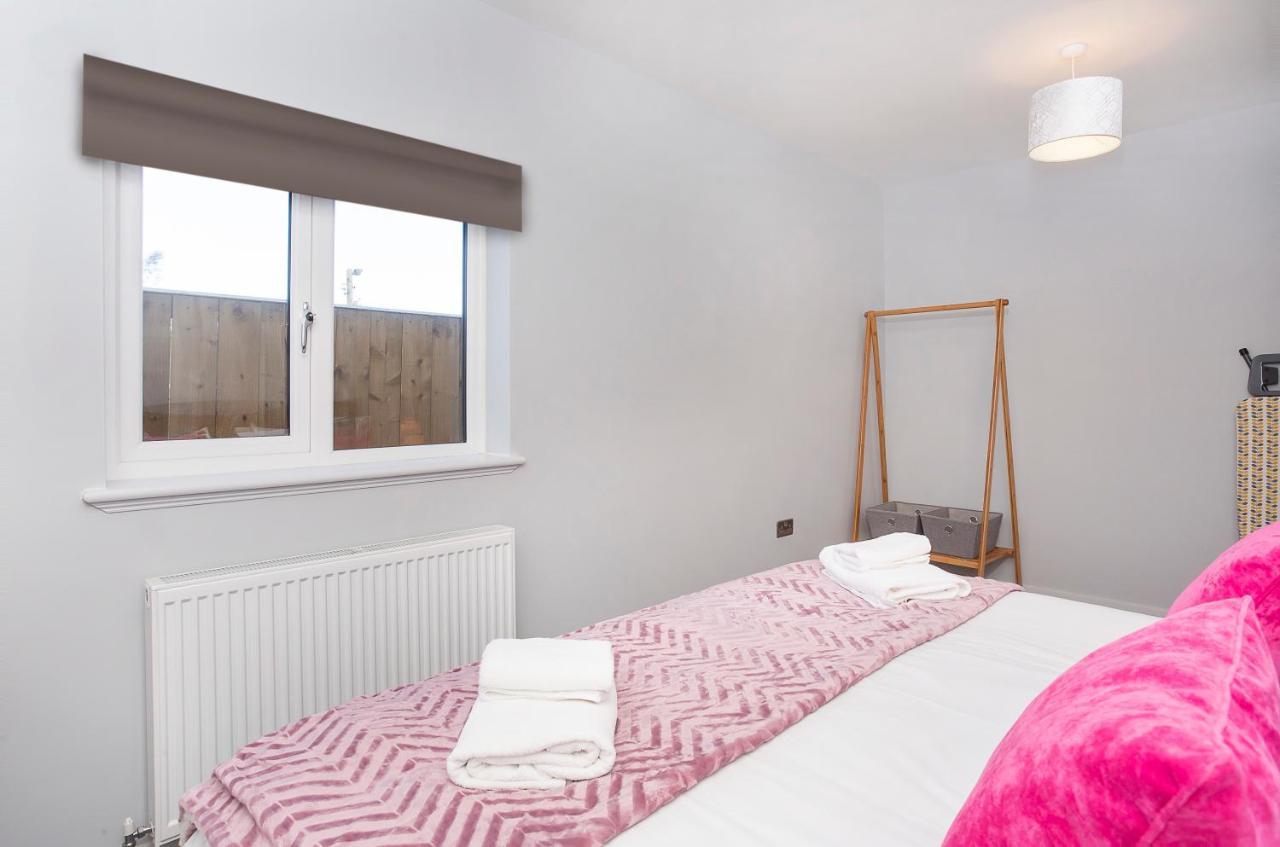 Appartement The Luxury Potting Shed With Free Parking! à York Extérieur photo