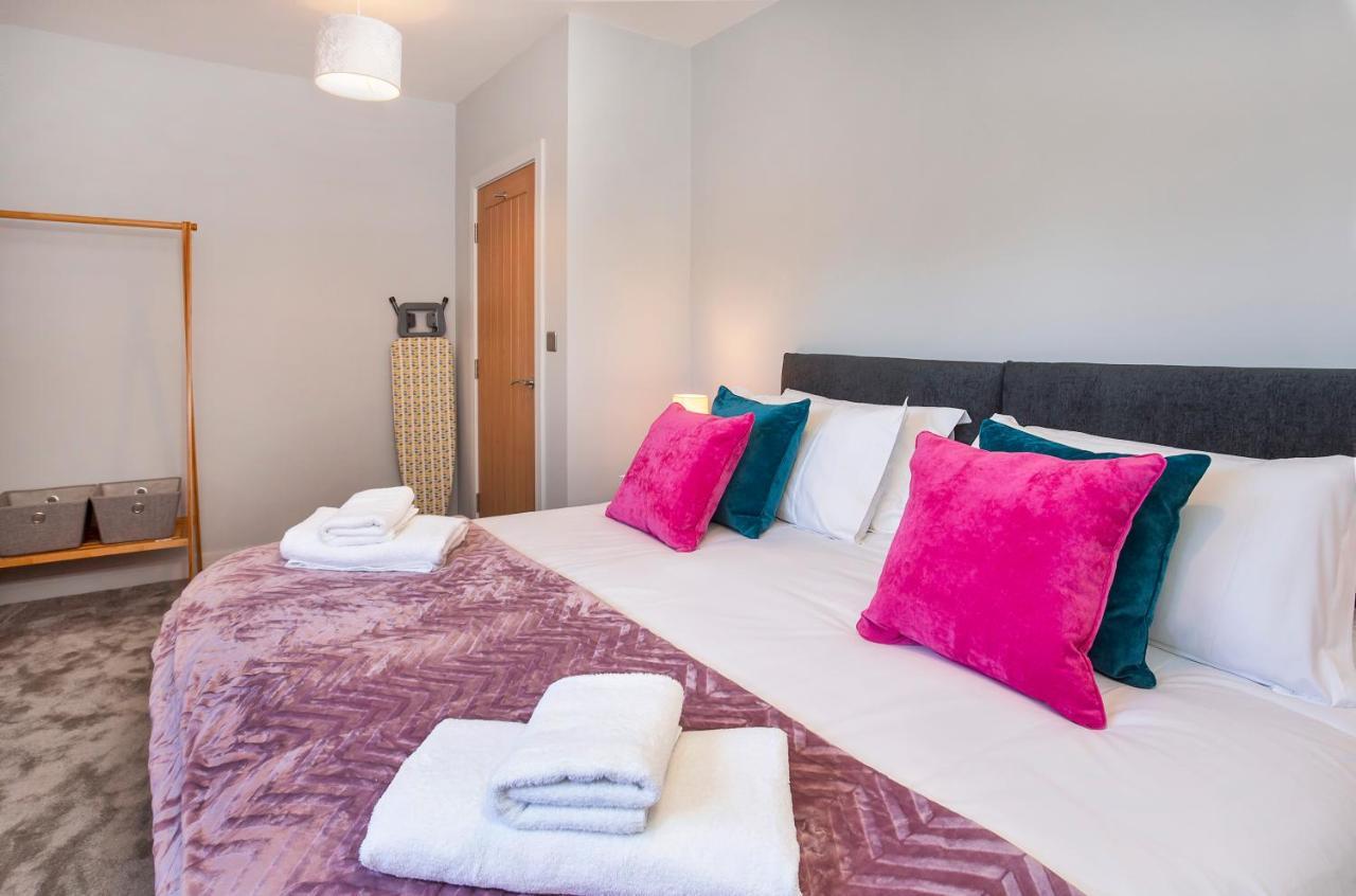 Appartement The Luxury Potting Shed With Free Parking! à York Extérieur photo
